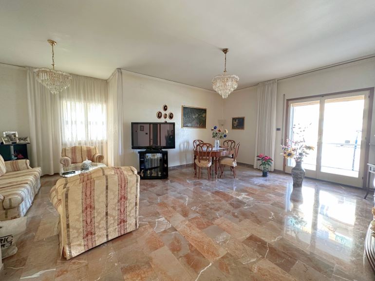 Capodimonte/ Colli Aminei NAPOLI (NA) Capodimonte/ Colli Aminei NAPOLI (NA)