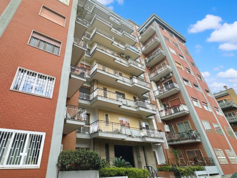 Arenella NAPOLI (NA) Arenella NAPOLI (NA)